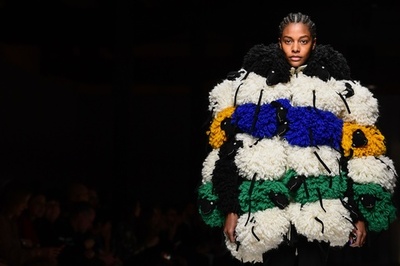 「ユナイテッド・カラーズ・オブ・ベネトン」19/20年秋冬コレクション