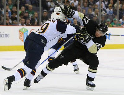 デンジャラスすぎる新スポーツ、｢スケートラグビー｣