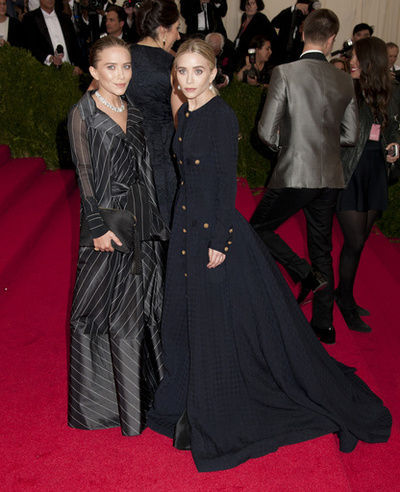 オルセン姉妹、ファッションデザイナーになったきっかけと想い