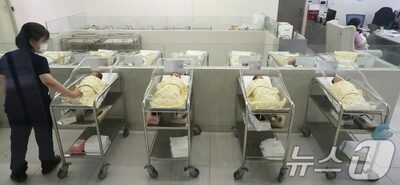 韓国、育児休職1年から1年6カ月に延長、出産後休暇も拡大へ…来年2月施行