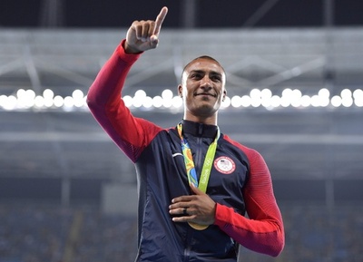 十種競技の無敵王者が引退、七種競技でリオ銅の妻とともに