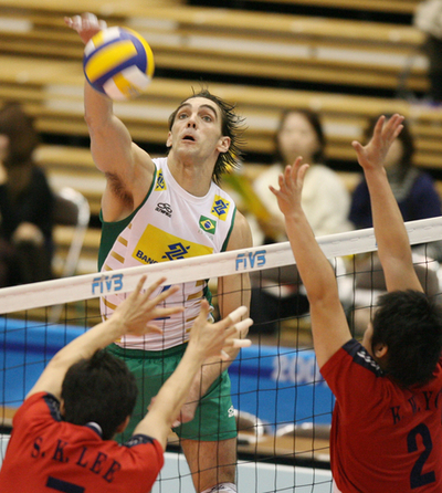 ブラジル 1敗を守り大会7勝目