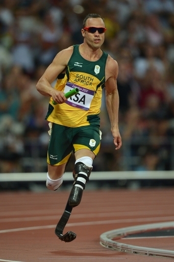 バハマが男子4×400メートルリレーを制し金メダル獲得