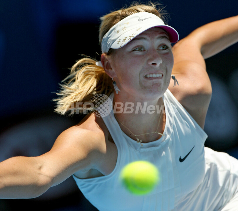 シャラポワ イワノビッチ降し全豪初制覇
