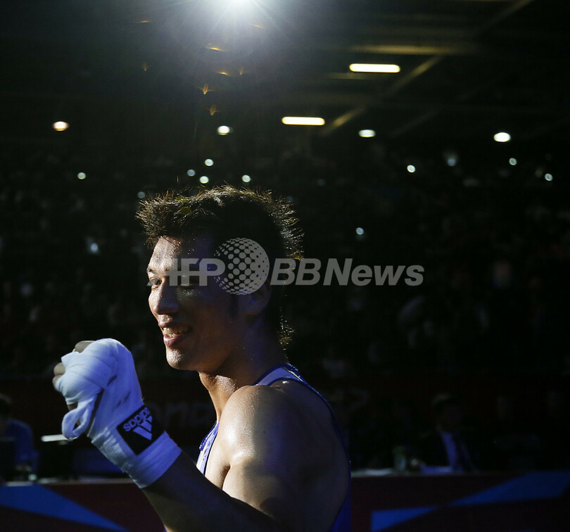 村田が日本勢48年ぶりの決勝進出、ボクシング男子ミドル級