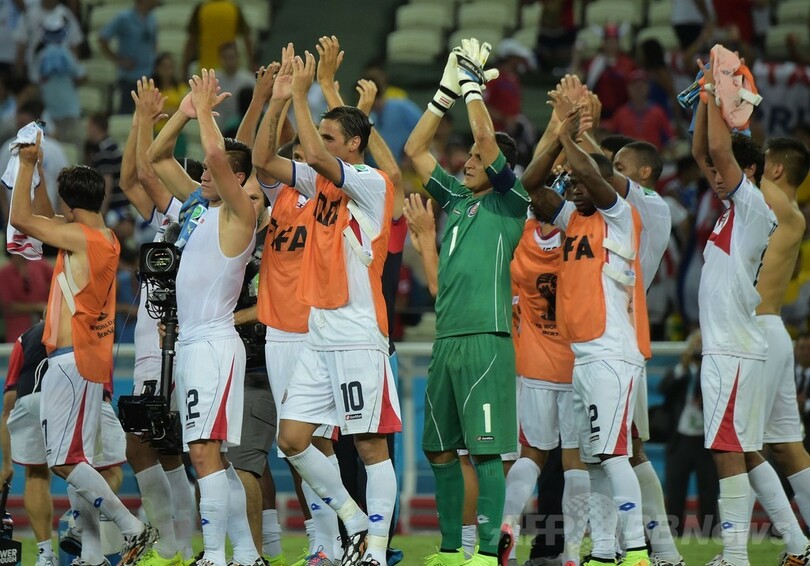 コスタリカ、スアレス不在のウルグアイに逆転勝ち