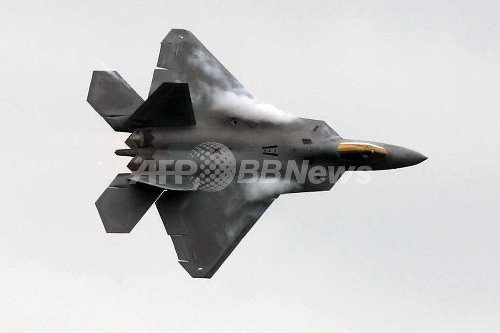 米下院委がF-22増産の予算案可決、「大問題」と米国防長官 米下院委がF-22増産の予算案可決、「大問題」と米国防長官