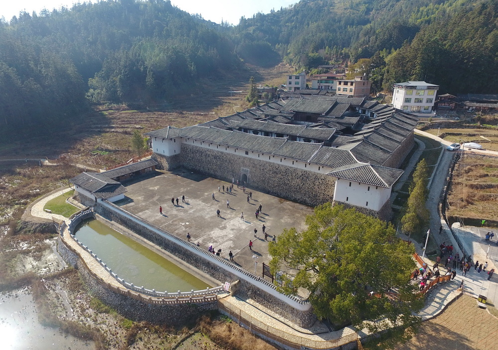 360室以上の大型版築古民家、安貞堡を訪ねて 中国・福建省 写真11枚 国際ニュース:AFPBB News
