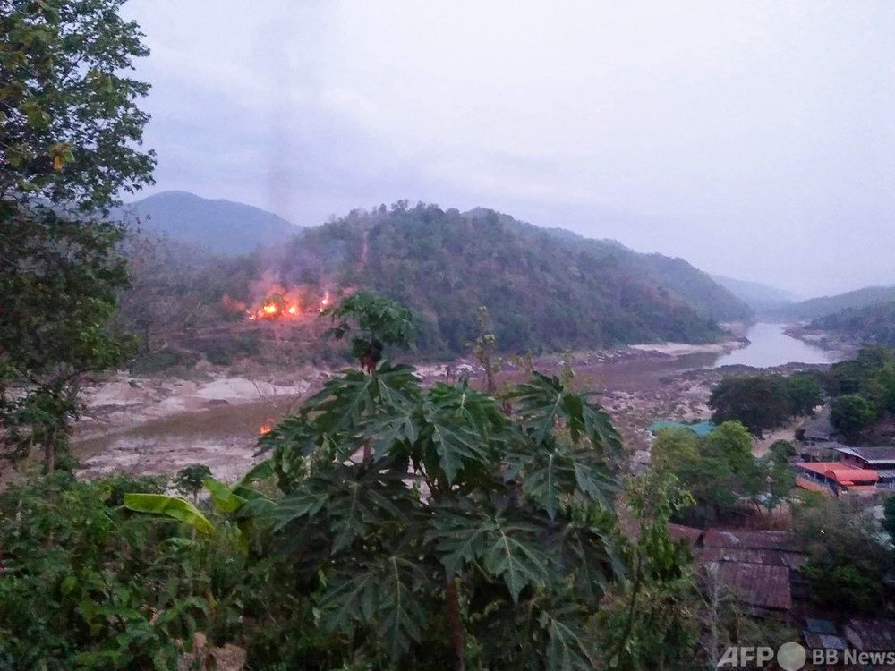 ミャンマー、カレン反政府勢力が国軍基地奪取 東部タイ国境