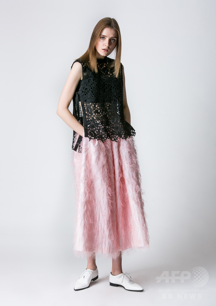 「アキラナカ」17年春夏