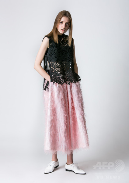 「アキラナカ」17年春夏