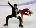 フィギュアスケート全米選手権（2013 Prudential U.S. Figure Skating Championships）は26日、米ネブラスカ（Nebraska）州オマハ（Omaha）にあるセンチュリーリンク・センター（CenturyLink Center）で行われ、アイスダンス・フリーダンス（FD）ではメリル・デイビス（Meryl Davis）/チャーリー・ホワイト（Charlie White）組が118.42点を獲得し、合計197.44点で5連覇を飾った。

合計167.86点で4位に入ったマディソン・ハベル（Madison Hubbell）/ザカリー・ダナヒュー（Zachary Donohue）組（2013年1月26日撮影）。(c)AFP/Getty Images/Jonathan Daniel