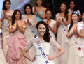 韓国・ソウル（Seoul）市内で4日、「2013ミス・コリア（Miss Korea）」の最終選考会が開かれ、大邱（Daegu）市のユ・イェビン（Yoo Ye-Pin）さん（22）が今年の韓国代表に選ばれた。写真は、今年の韓国代表に選ばれたユ・イェビンさん（2013年6月4日撮影）。(c)STARNEWS
