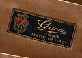 グッチ（Gucci）のホースビット ローファー「1953コレクション」のスペシャルラベル。(c)Gucci