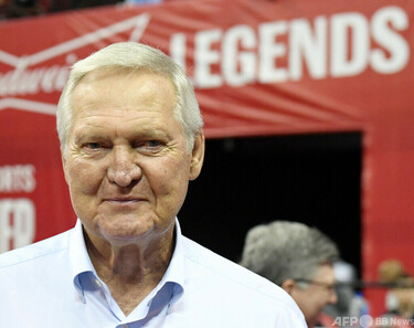 ジェリー・ウェスト氏死去、86歳 NBAロゴにもなった伝説的選手 写真3枚