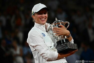 全仏女王シフィオンテクが首位維持 ポイント差も拡大 最新世界ランク