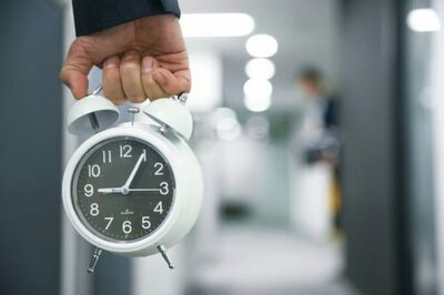 出勤日27日のうち25日遅刻した職員…韓国の裁判所、さすがに「解雇正当」