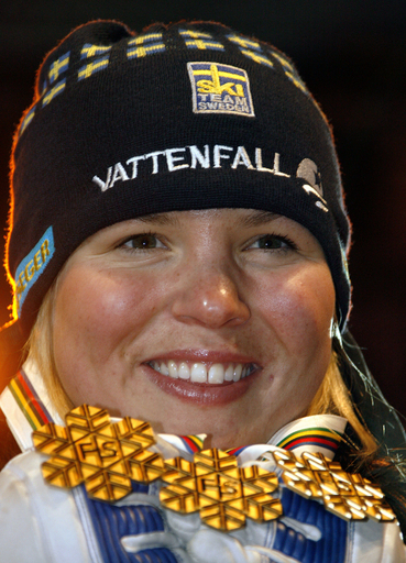 ＜アルペンスキー第39回世界選手権＞女子滑降のメダル授与式が行われる - スウェーデン