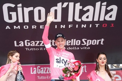 フルームのグランツール3大会連続制覇が事実上決定、史上3人目の快挙