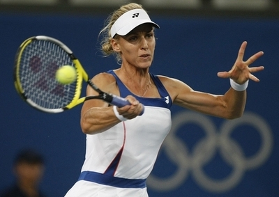 デメンティエワ 五輪初戦でボンダレンコに勝利