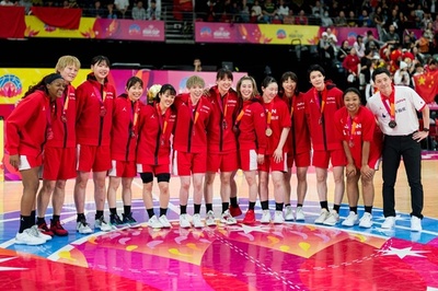 日本は6連覇逃す、中国に惜敗 バスケ女子アジア杯
