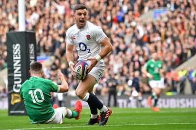 イングランド快勝でVへ望み、アイルランドに初黒星 シックスネーションズ