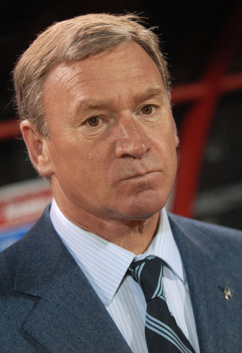 イラン代表監督にハビエル・クレメンテ氏就任へ