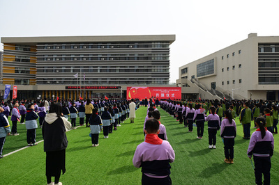 中国、中学校のいじめ問題が深刻