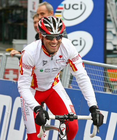 スペインチーム 男子ロードレースを控え練習