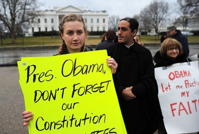 トランプ政権、オバマケアの避妊費用支払い規定を撤廃