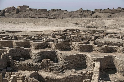 古代エジプトの「失われた黄金都市」発見 史上最大規模の都市遺構
