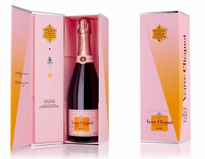 「ヴーヴ・クリコ」のボイスメッセージ付き限定ボックス、1月20日発売