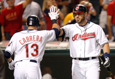 インディアンス 12得点を奪いヤンキースに先勝