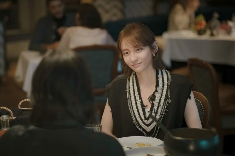 Netflixドラマ「ウンジュンとサンヨン」で変化する年代を演じるパク・ジヒョン＝Netflix(c)news1