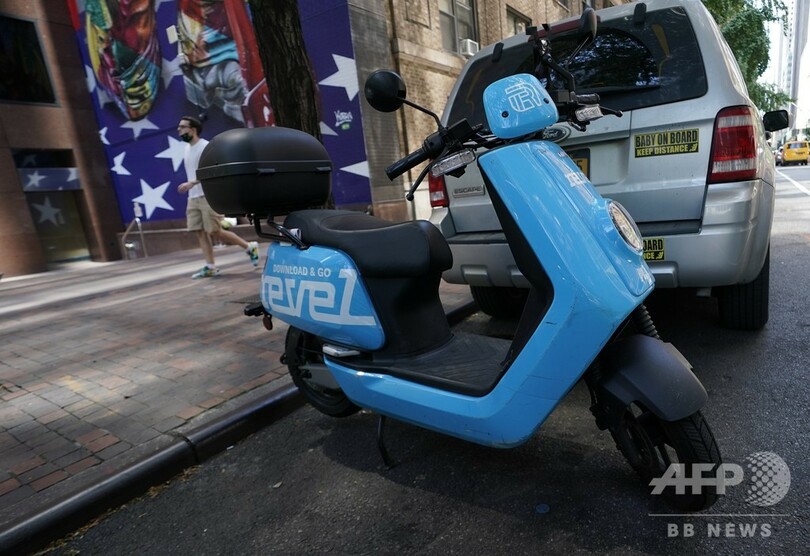 車社会の米国 コロナ禍でスクーター人気 慣れない運転に警告も 写真4枚 国際ニュース Afpbb News