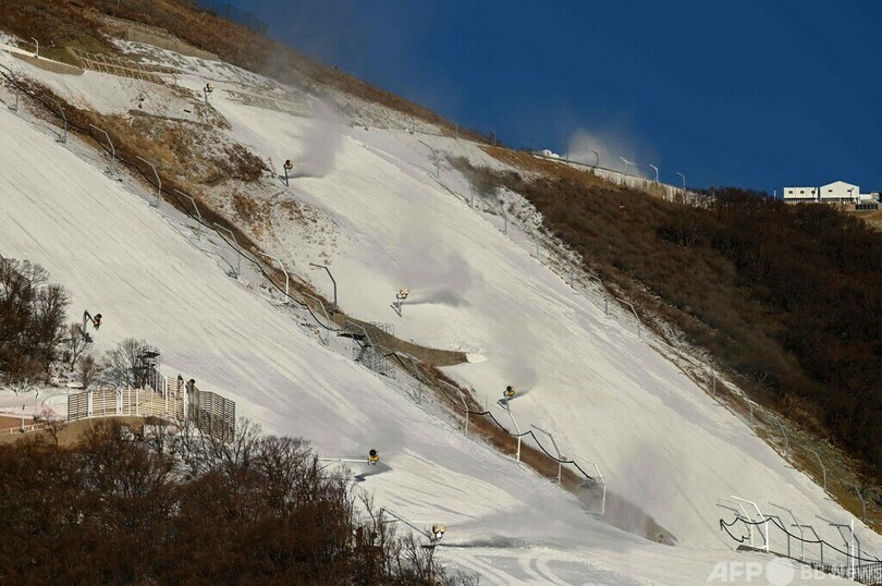 北京五輪、「スノーガン」で大量造雪 環境への懸念も