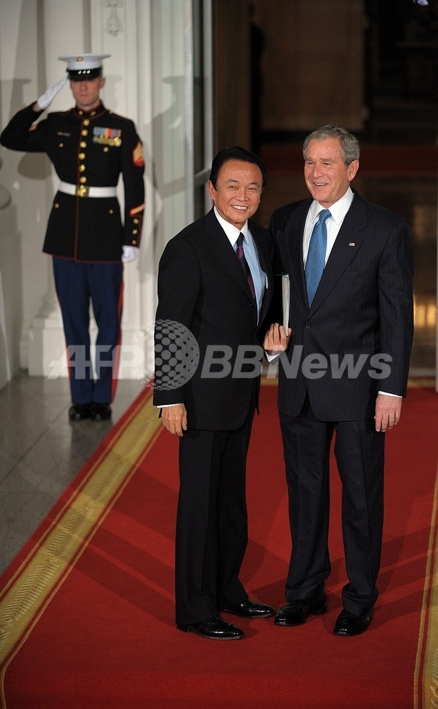 「ジョージ・W・アソウ」に「化石賞」、環境団体が日本の削減目標を非難