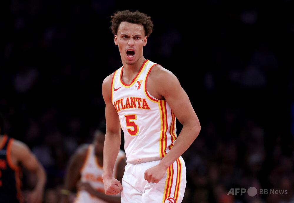 ホークスのダニエルズ NBA最成長選手賞に選出 写真1枚 国際ニュース