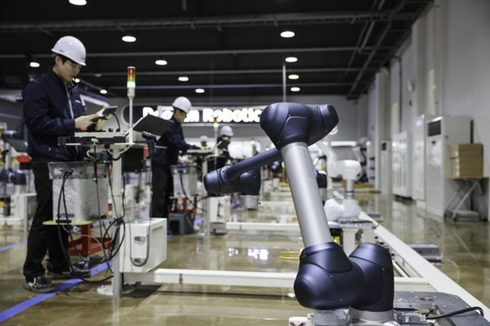 AI and Humanoid Dominance Struggle in South Korea's Industry Expands to Defense Sector