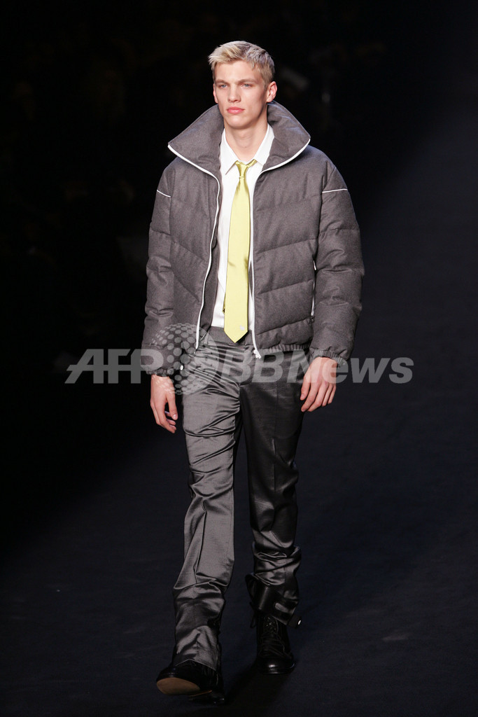 07/08年秋冬パリ・メンズコレクション＞クリス・ヴァン・アッシュ