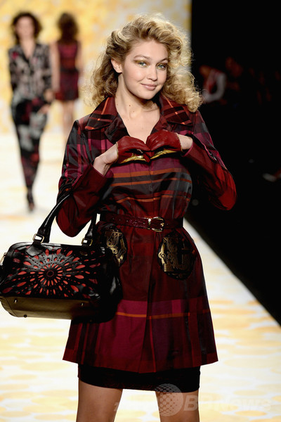 ＜14/15年秋冬NYコレクション＞デシグアル