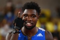 陸上、ダイヤモンドリーグ第1戦モナコ大会、男子200メートル。優勝を喜ぶノア・ライルズ（2020年8月14日撮影）。(c)Matthias Hangst / POOL / AFP