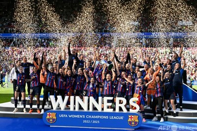バルセロナが女子欧州CL制覇 2点差ひっくり返し逆転優勝