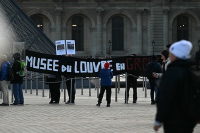 ルーブル美術館で職員ストライキ 管理問題重視求め 
