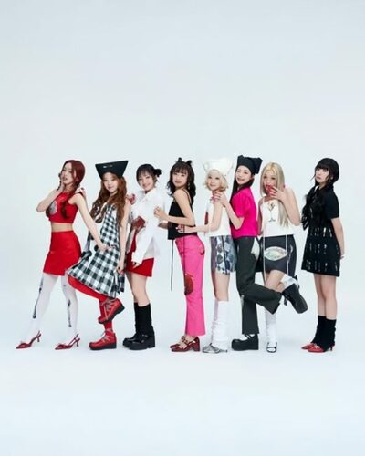 UNIS、2ndミニアルバム「SWICY」15日リリース