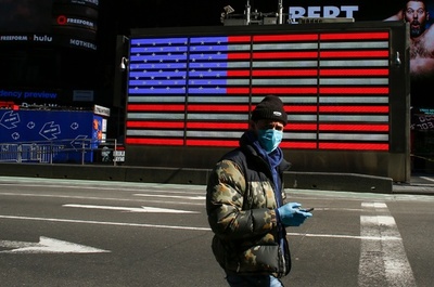 「マスク不要」のスタンスに変化か、新型コロナ拡散防止で 米国
