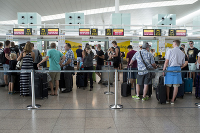 スペインで露技術者拘束、米大統領選介入は「無関係」米当局