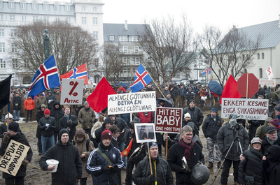 英蘭の預金者保護法案を大差で否決、アイスランド国民投票
