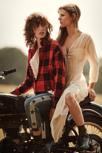 「ベルスタッフ」17年春夏