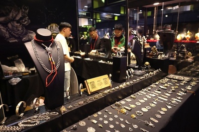 広西チワン族自治区賀州、国際的な金・宝飾産業拠点の構築を推進